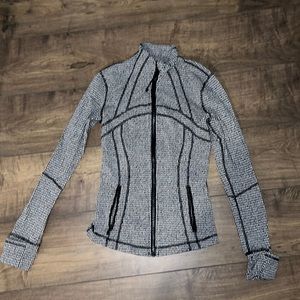 LULU LEMON light weight jacket